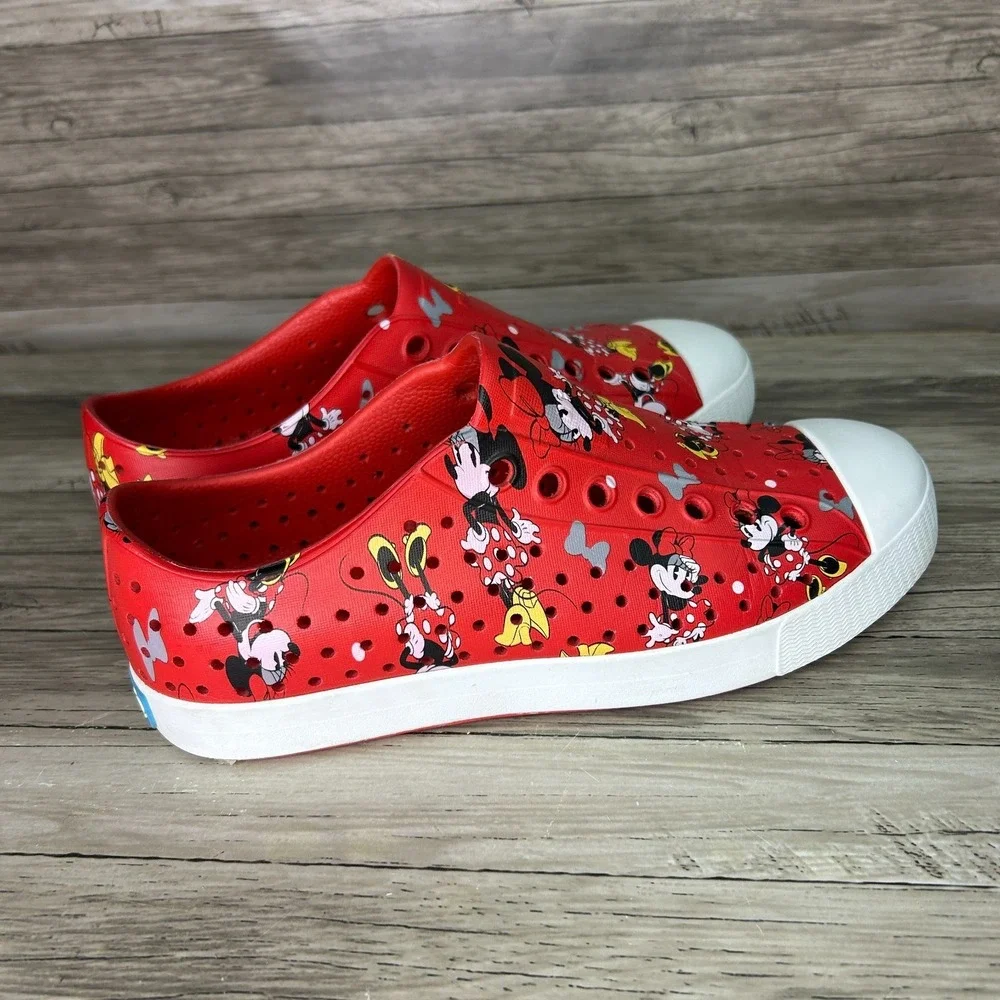 Native Disney Minnie Mouse Jefferson Slip-on Shoe Size Womens 7‎ Mens 5 Red